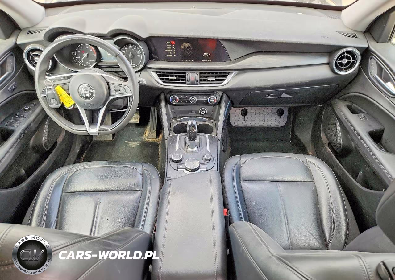 2018 Alfa Romeo Stelvio VIN:ZASFAKAN0J7C05198 - 8