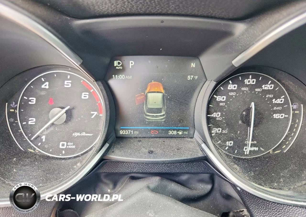 2018 Alfa Romeo Stelvio VIN:ZASFAKAN0J7C05198 - 9