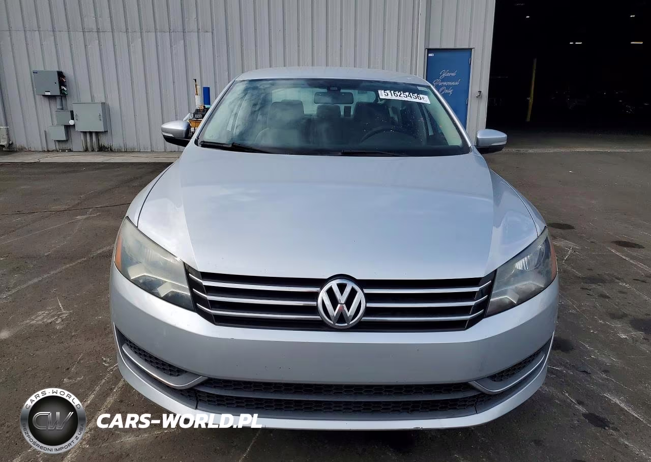 2013 Volkswagen Passat S VIN:1VWAH7A37DC008774 - 5