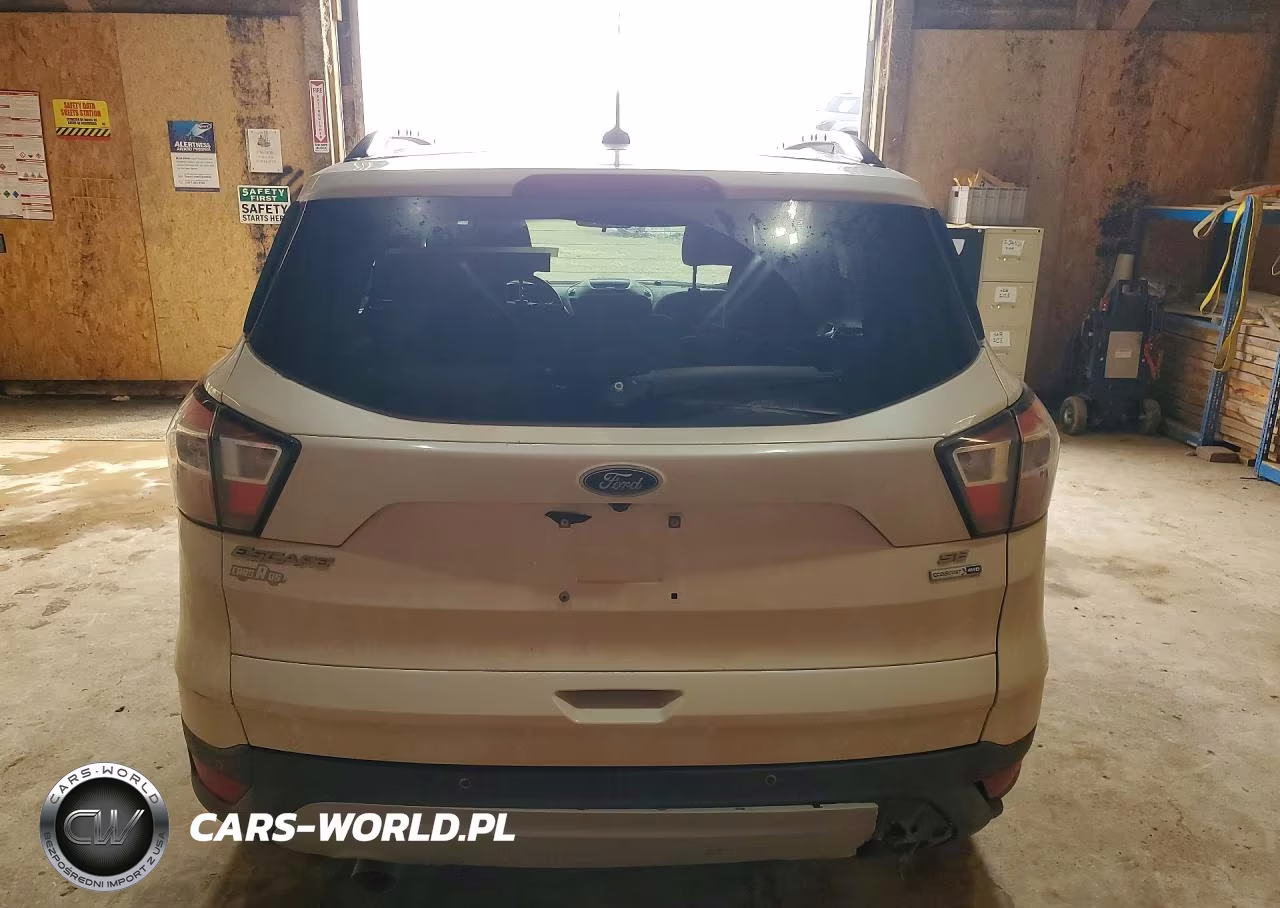 2017 Ford Escape Se VIN:1FMCU9G96HUA23082 - 6