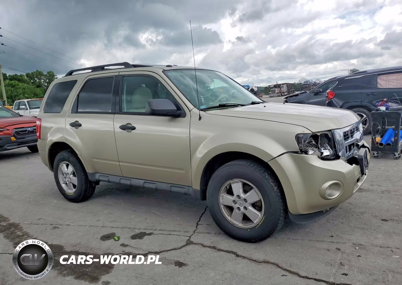 2012 Ford Escape Xlt VIN:1FMCU0D72CKB35610 - 4