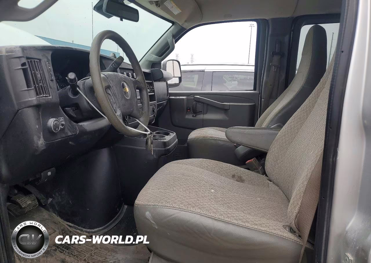2019 Chevrolet Express G2500 Lt VIN:1GAWGFFG0K1235095 - 7