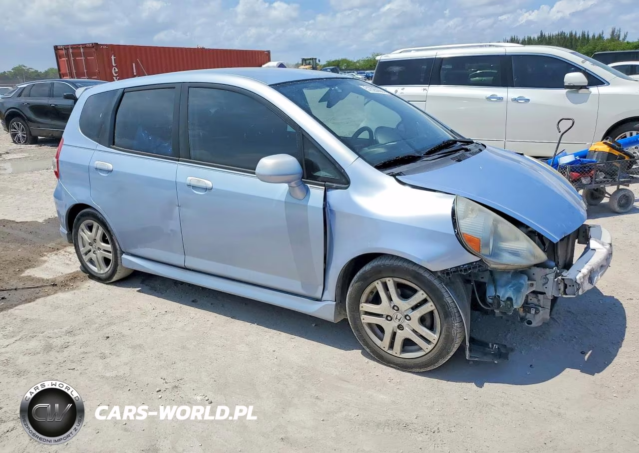 2008 Honda Fit Sport VIN:JHMGD38668S041907 - 4