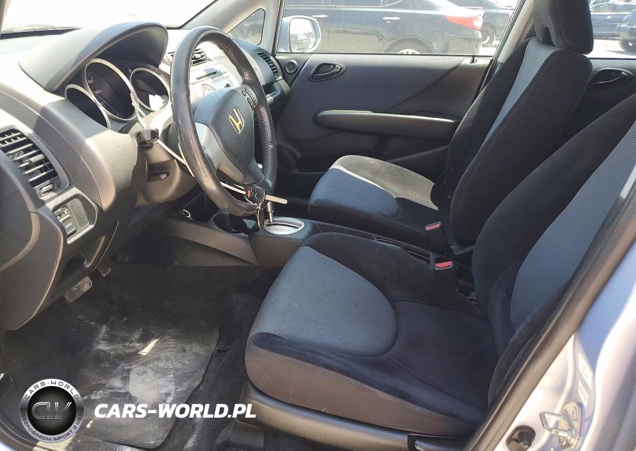 2008 Honda Fit Sport VIN:JHMGD38668S041907 - 7