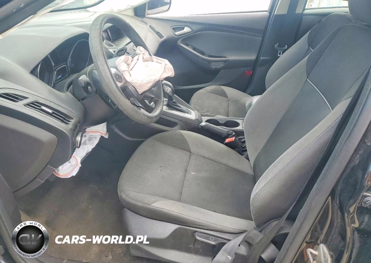 2014 Ford Focus Se VIN:1FADP3F27EL154921 - 7