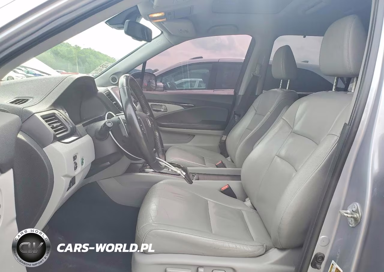 2016 Honda Pilot Touring VIN:5FNYF6H98GB014733 - 7
