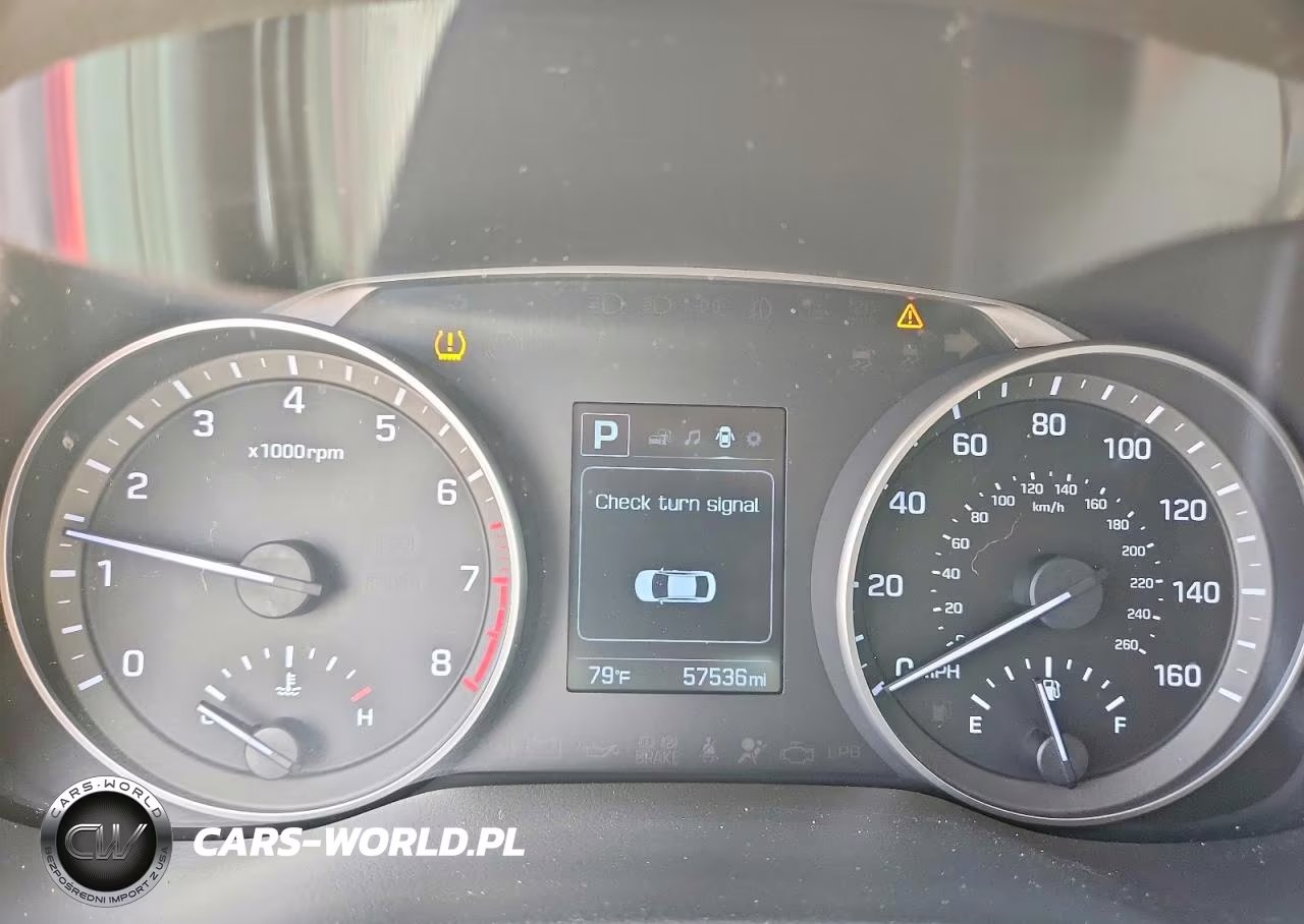 2018 Hyundai Elantra Sel VIN:5NPD84LF4JH371328 - 9