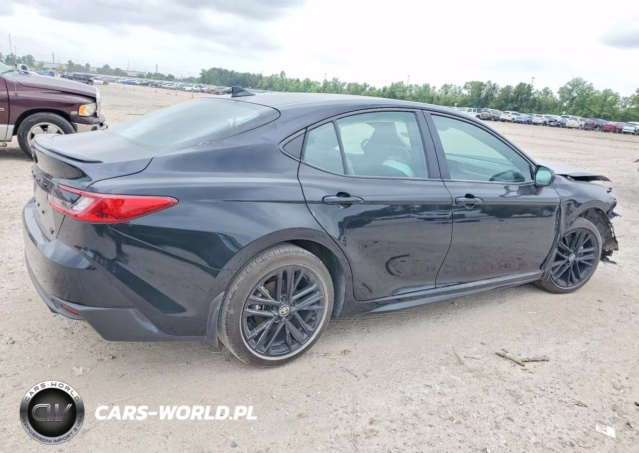 2026 Toyota Camry Se VIN:4T1DAACK5TU224259 - 3