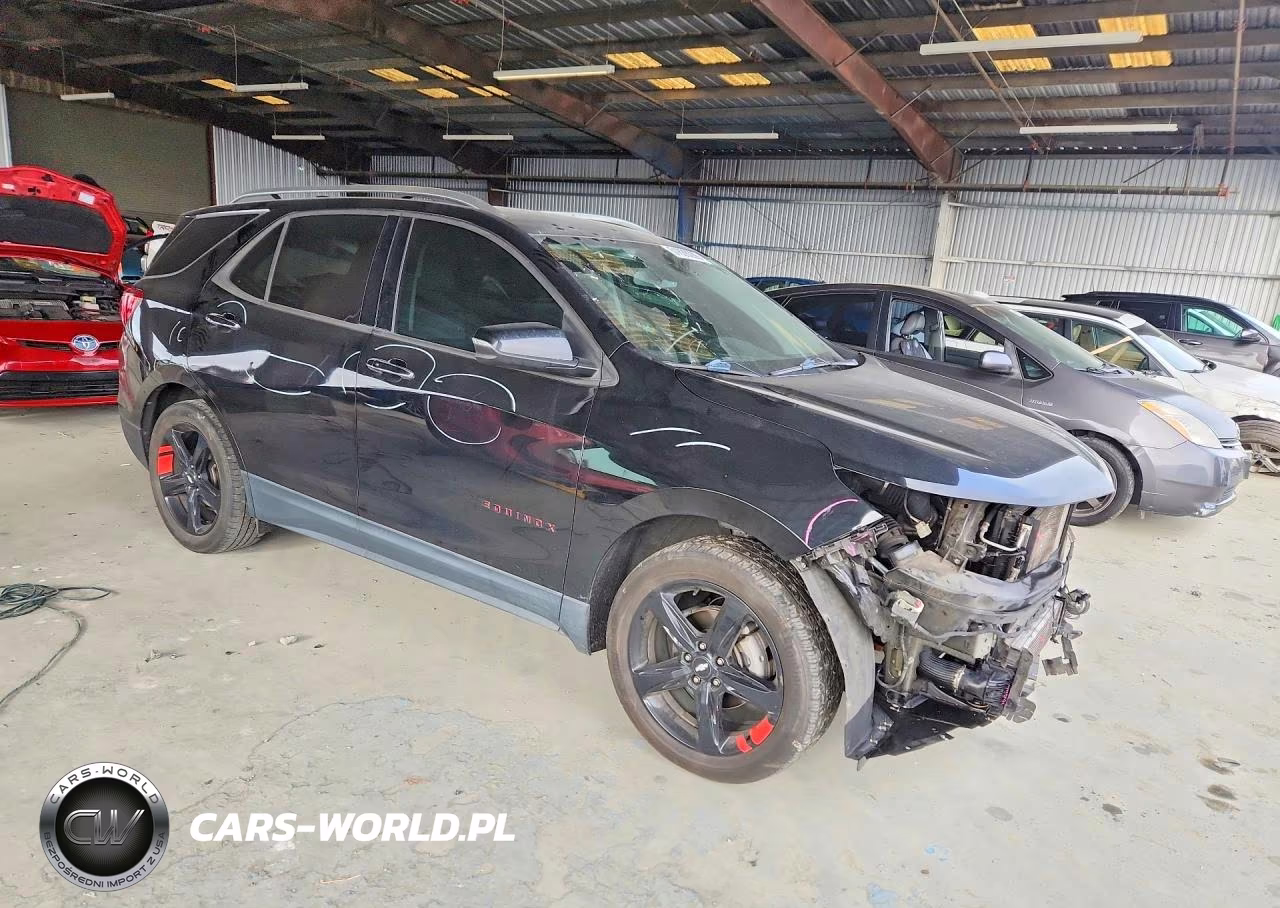 2020 Chevrolet Equinox Premier VIN:2GNAXNEV6L6201745 - 4