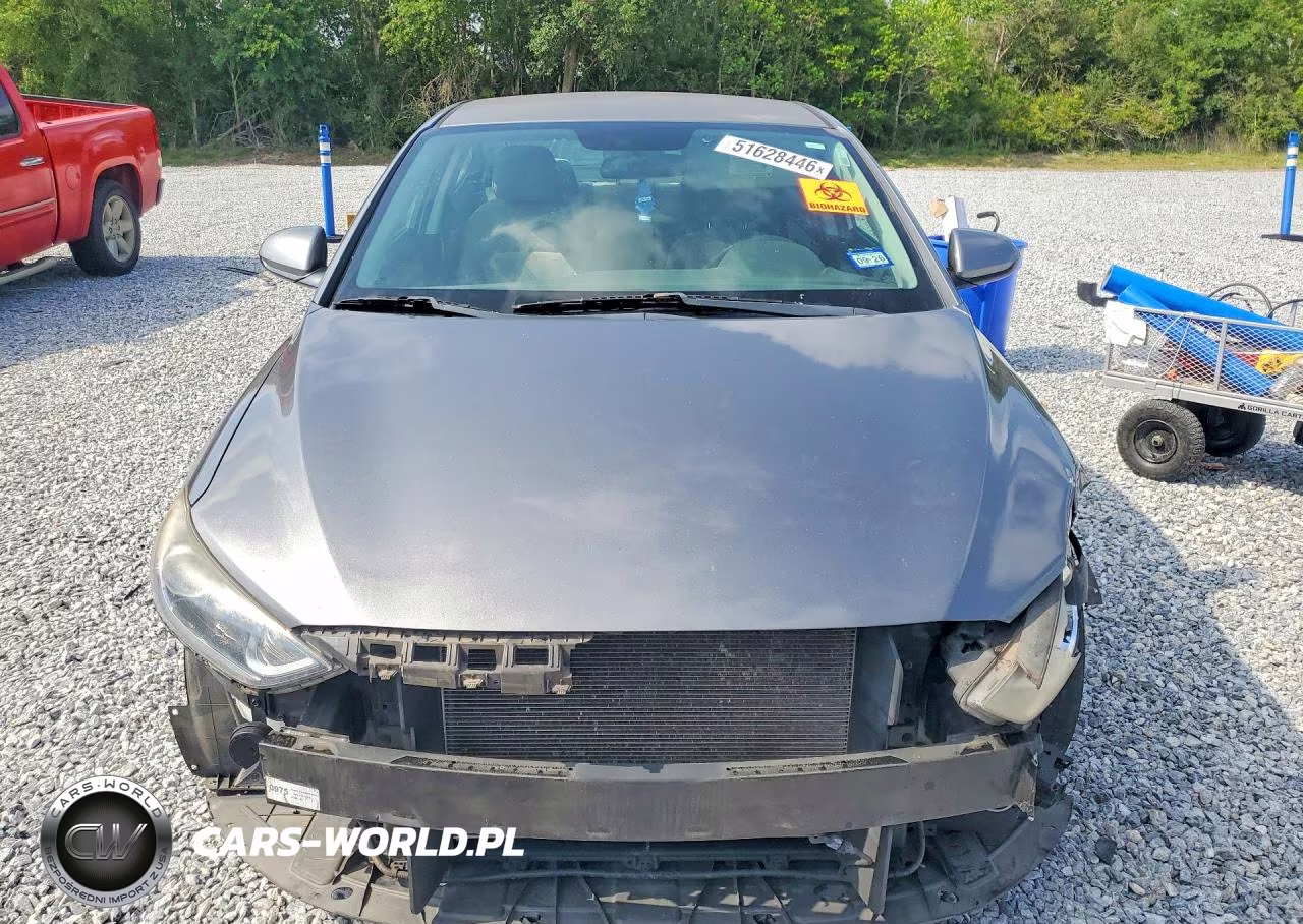 2018 Hyundai Elantra Se VIN:5NPD74LF6JH246253 - 5