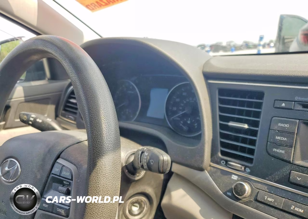 2018 Hyundai Elantra Se VIN:5NPD74LF6JH246253 - 9