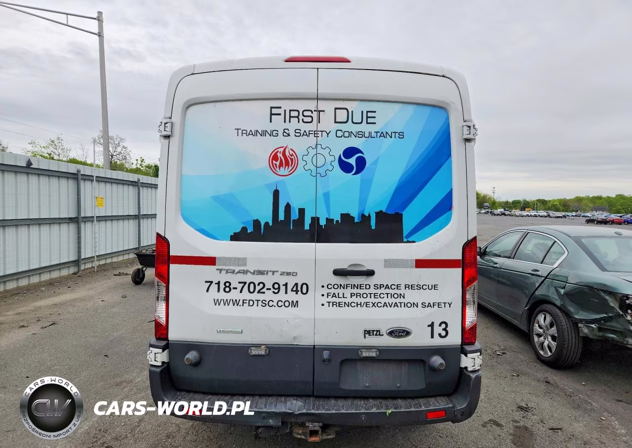 2017 Ford Transit T-250 VIN:1FTYR2CG3HKB19786 - 6