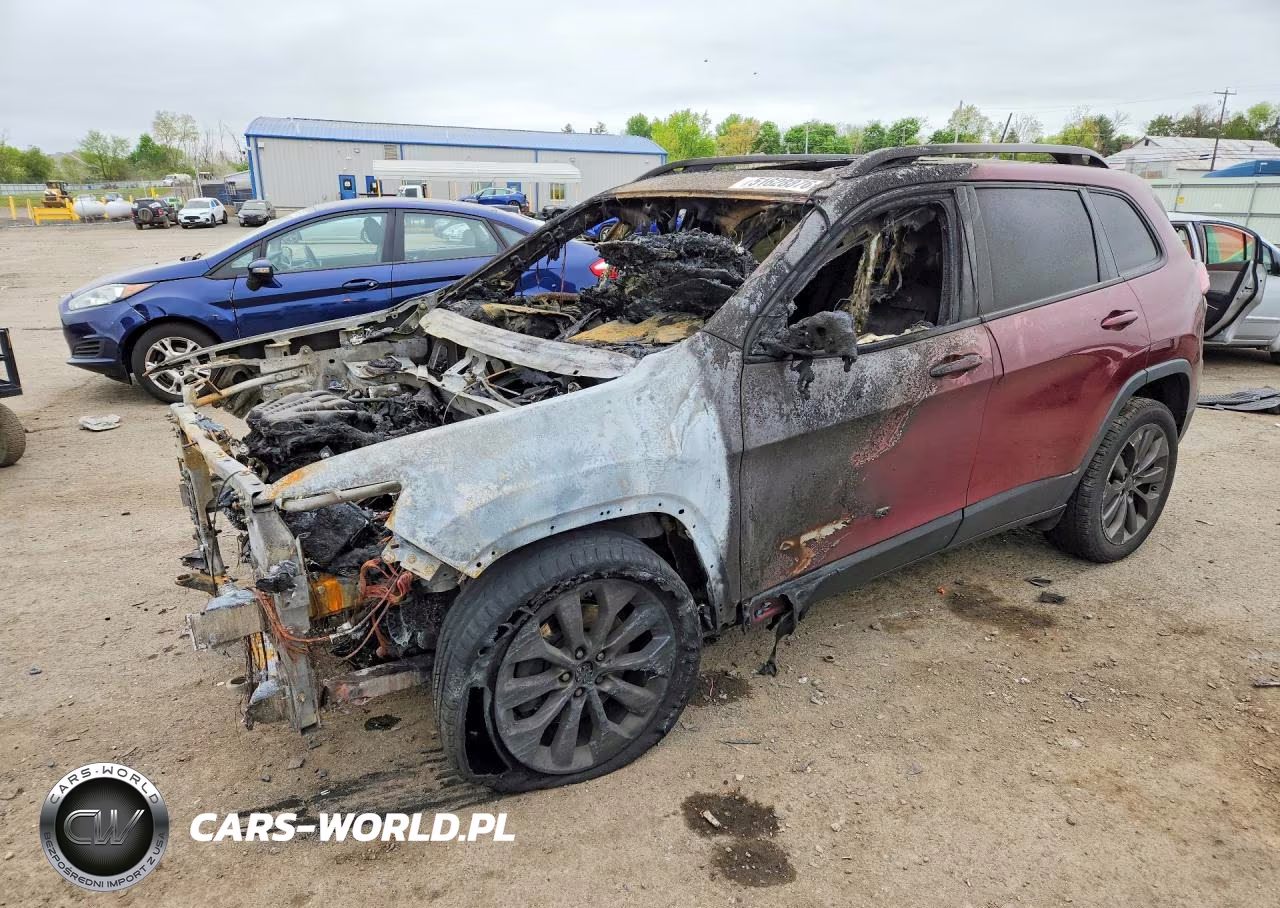 2021 Jeep Cherokee Latitude Lux