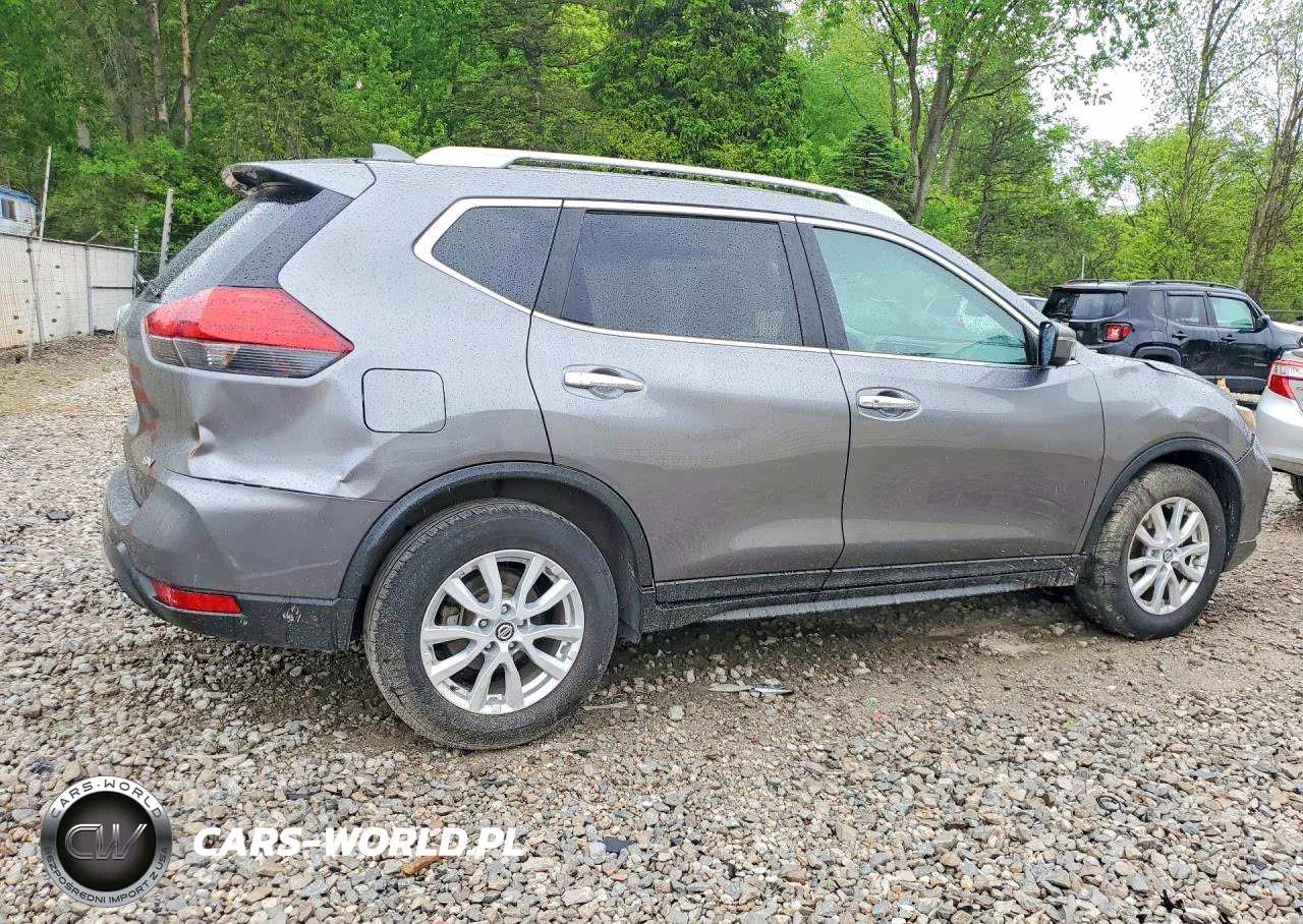 2017 Nissan Rogue Sv VIN:5N1AT2MT0HC816000 - 3