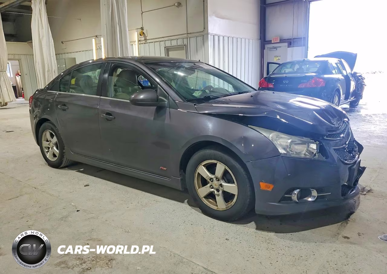 2011 Chevrolet Cruze VIN:1G1PG5S94B7190973 - 4