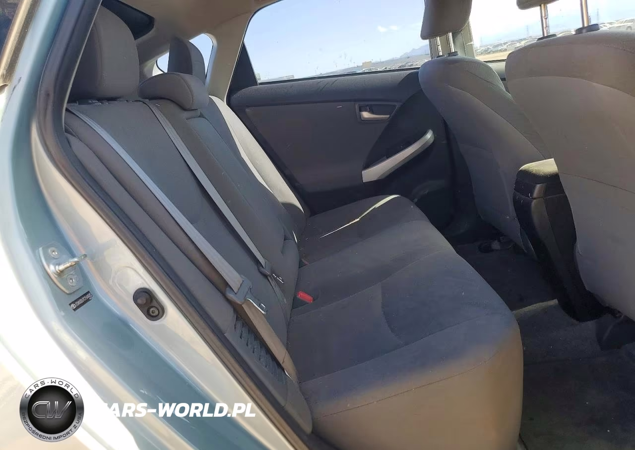 2012 Toyota Prius One VIN:JTDKN3DU7C1544082 - 10