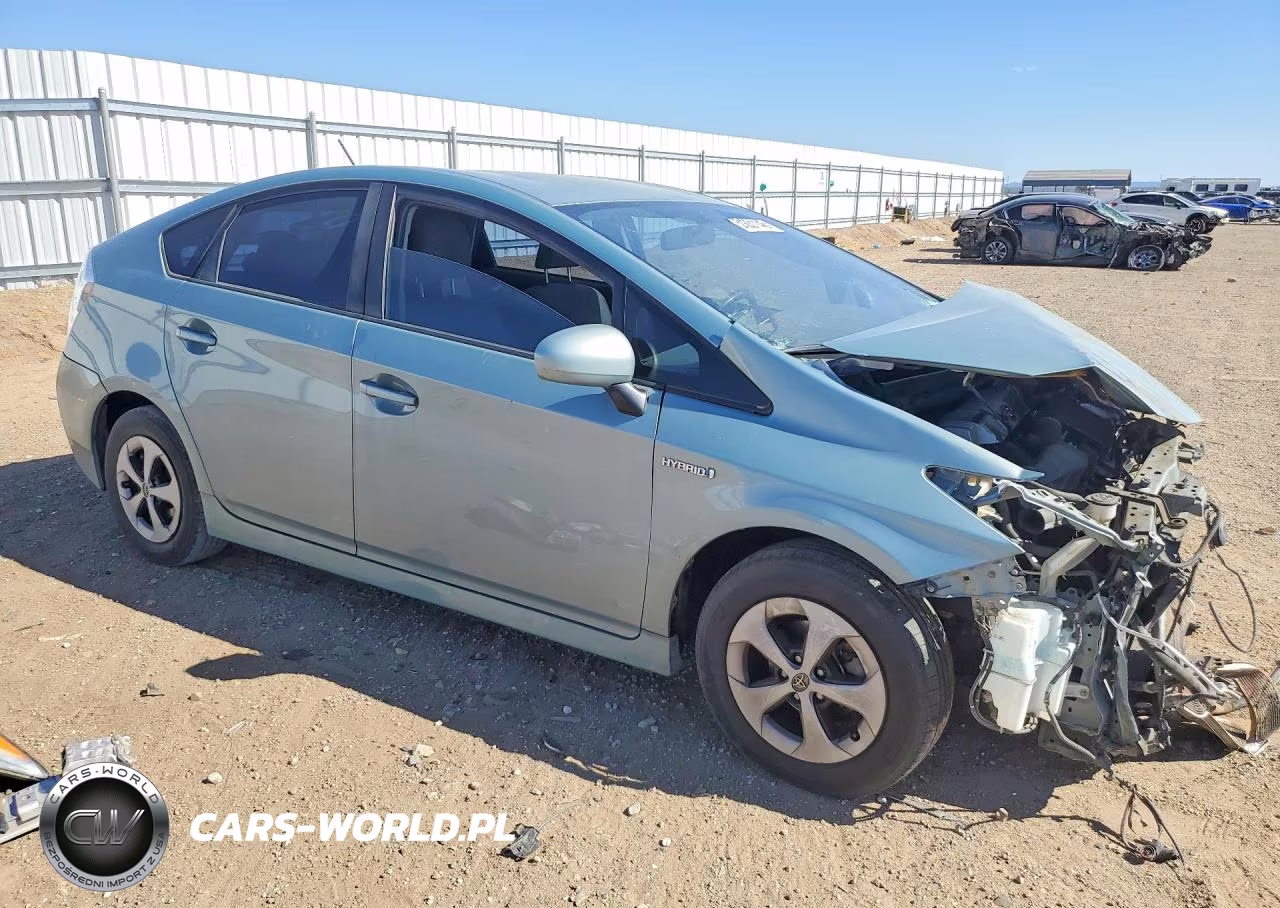2012 Toyota Prius One VIN:JTDKN3DU7C1544082 - 4