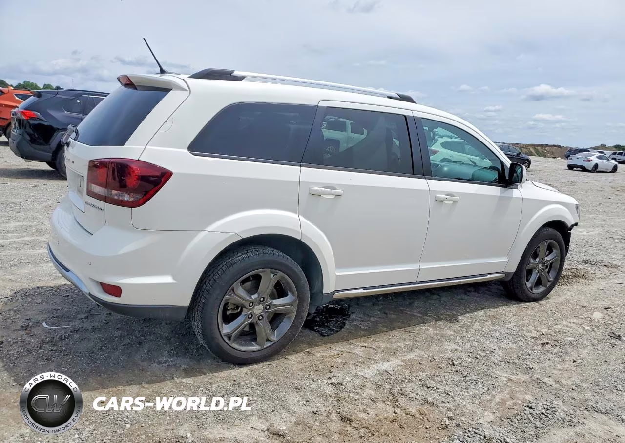 2016 Dodge Journey Crossroad VIN:3C4PDCGB5GT113905 - 3
