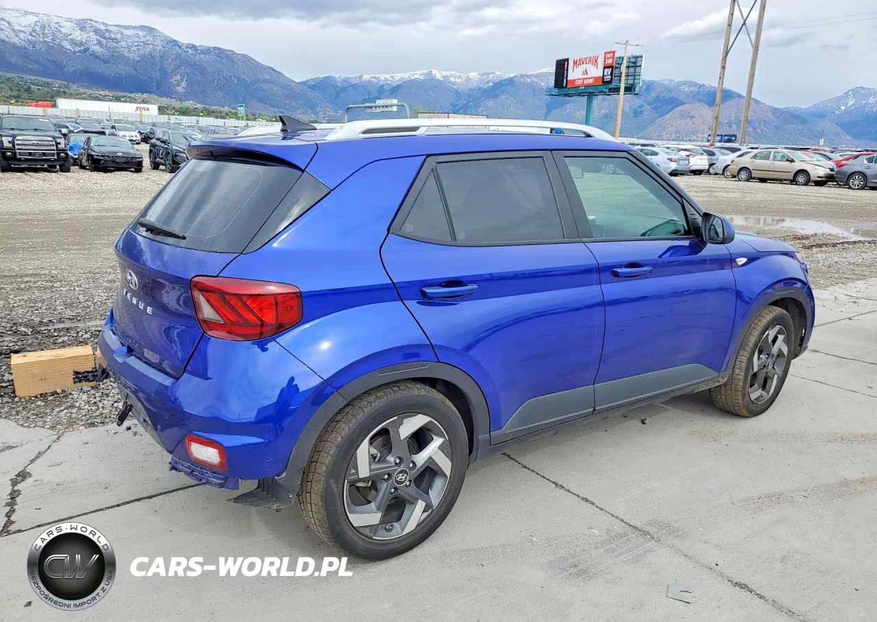 2021 Hyundai Venue Sel VIN:KMHRC8A33MU094472 - 3