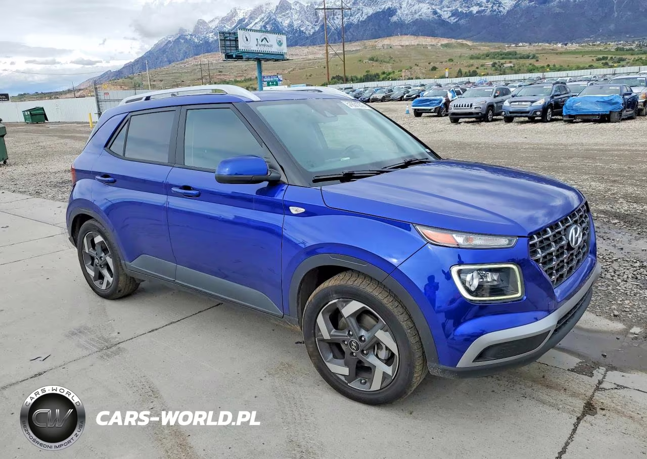 2021 Hyundai Venue Sel VIN:KMHRC8A33MU094472 - 4