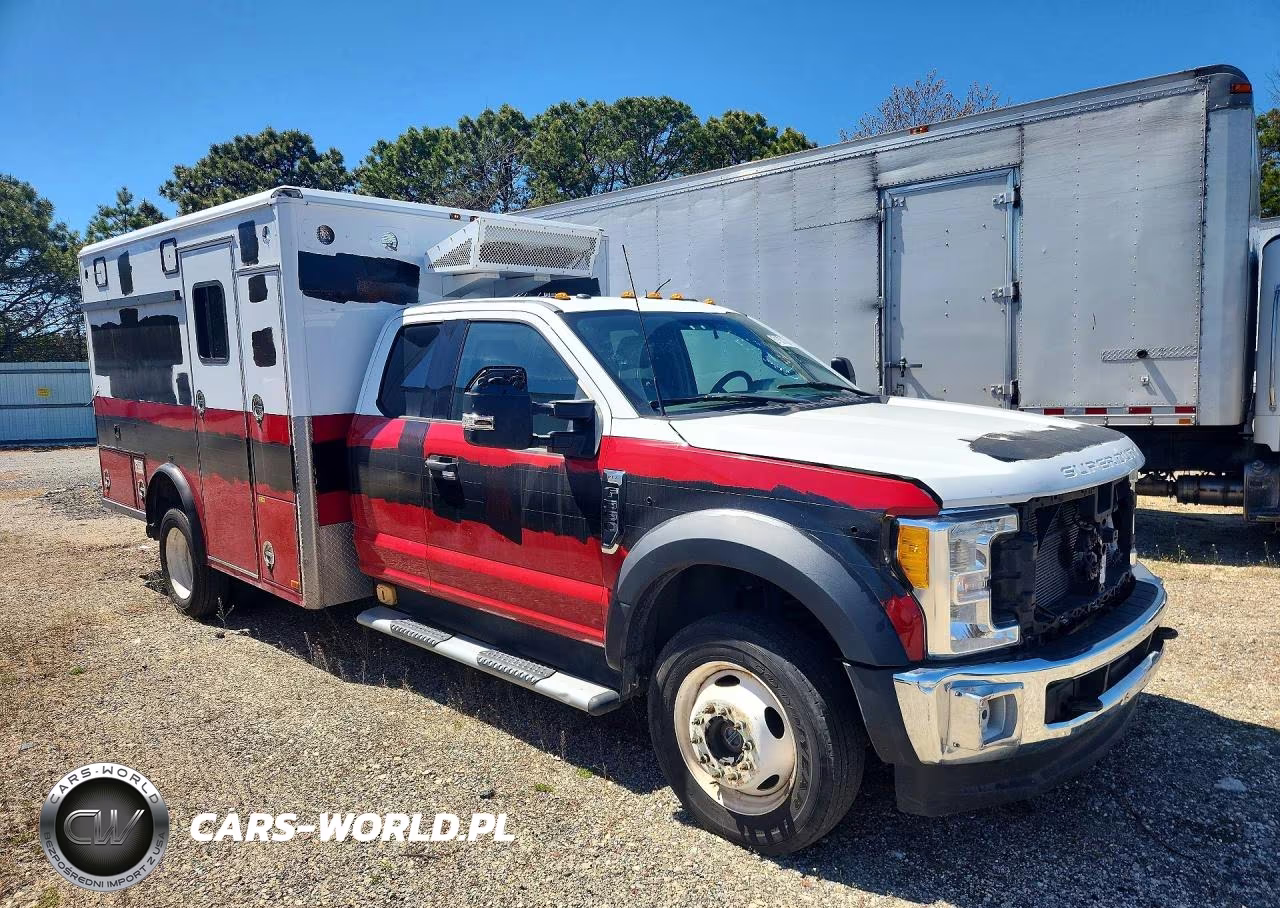 2017 Ford F550 Super Duty VIN:1FD0X5HT3HEE07585 - 4