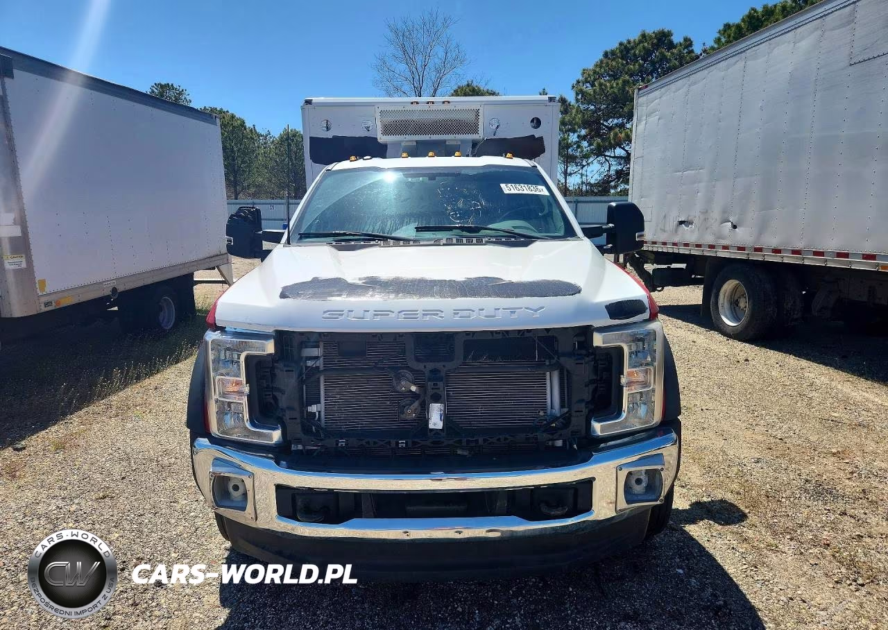 2017 Ford F550 Super Duty VIN:1FD0X5HT3HEE07585 - 5