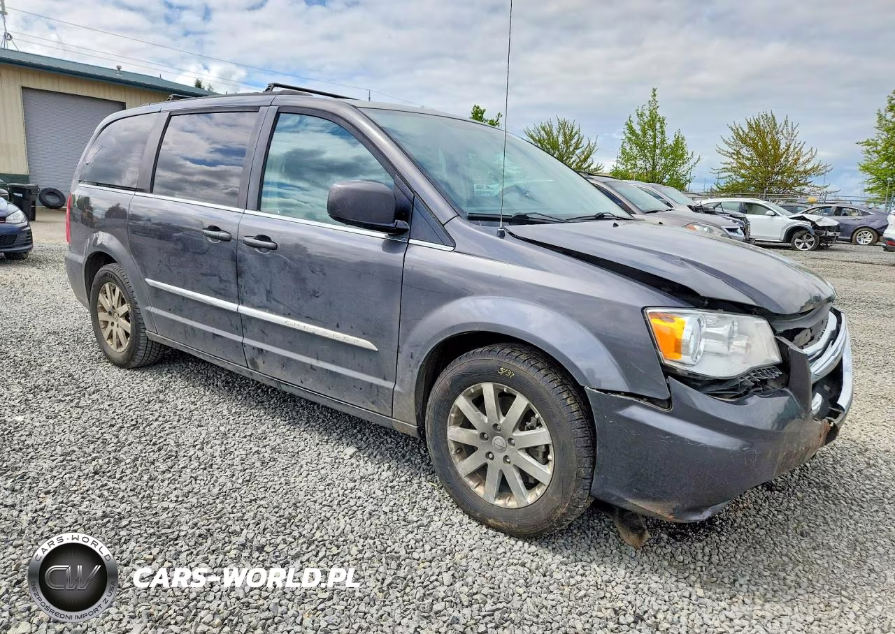 2016 Chrysler Town & Country Touring VIN:2C4RC1BG6GR290033 - 4