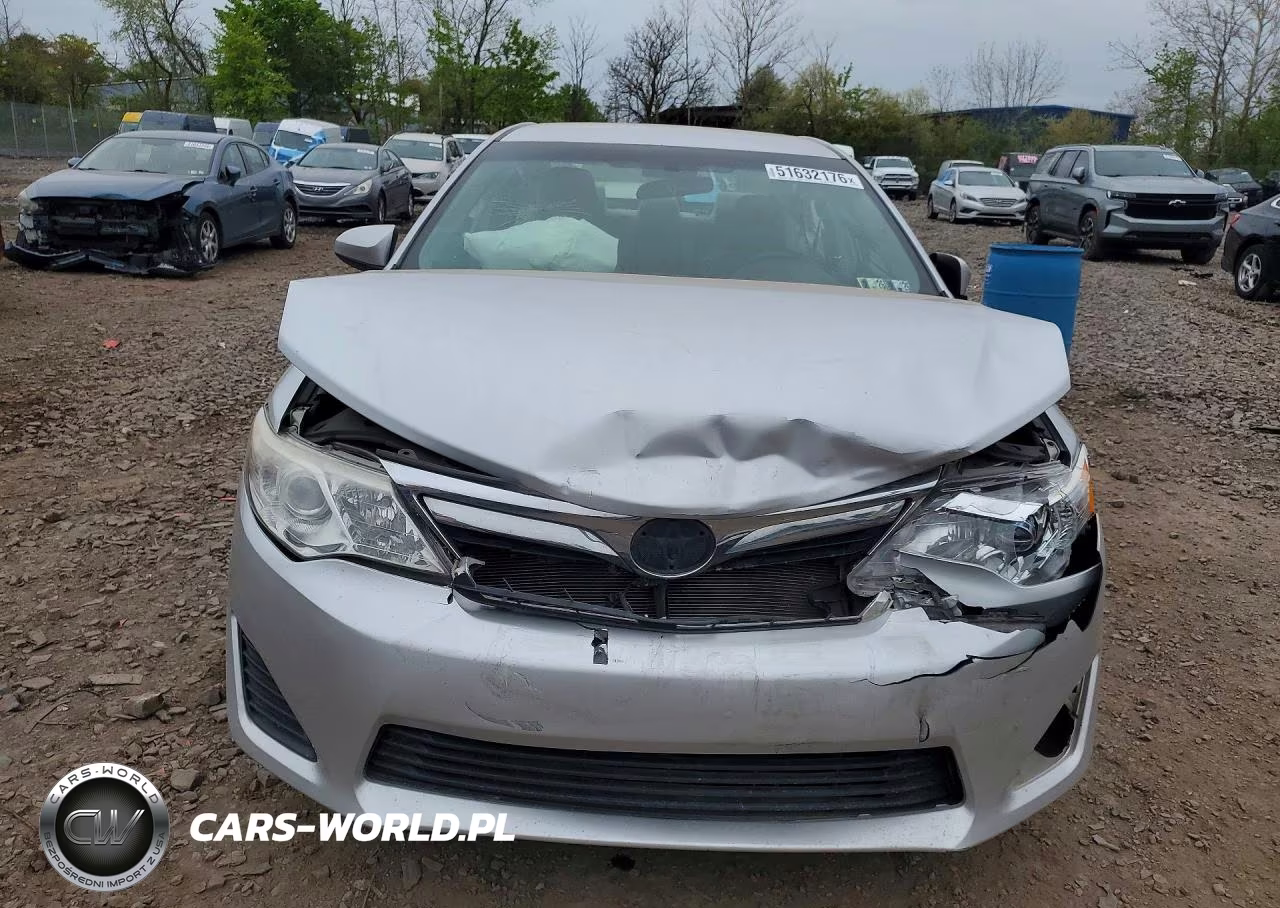 2014 Toyota Camry L VIN:4T4BF1FK2ER379266 - 5
