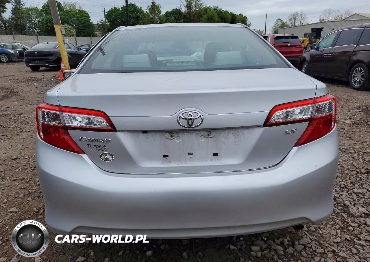 2014 Toyota Camry L VIN:4T4BF1FK2ER379266 - 6