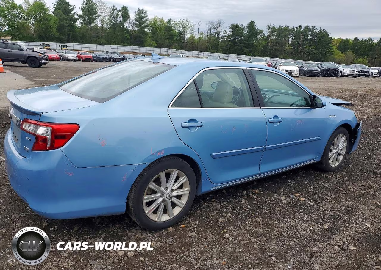 2012 Toyota Camry Hybrid Le VIN:4T1BD1FK7CU038927 - 3