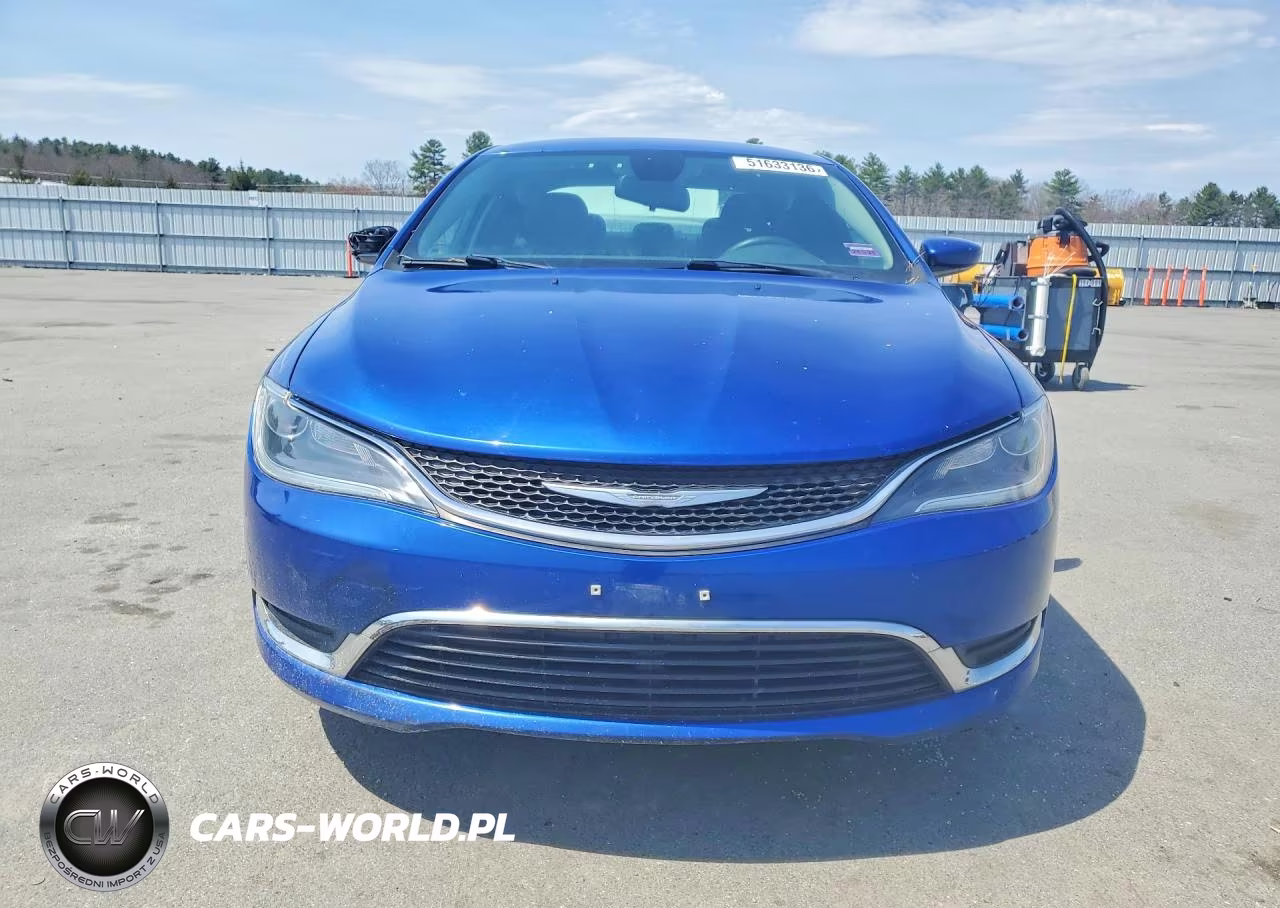 2016 Chrysler 200 Limited VIN:1C3CCCAB2GN155902 - 5