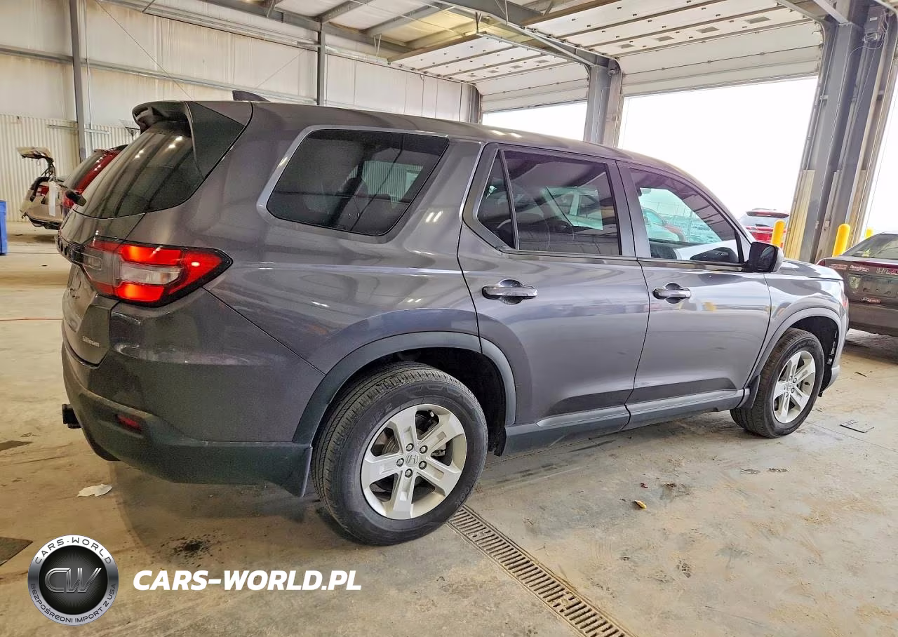 2023 Honda Pilot Lx VIN:5FNYG2H24PB010705 - 3