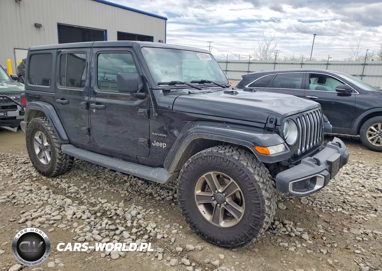2019 Jeep Wrangler Unlimited Sahara VIN:1C4HJXEG9KW501693 - 4