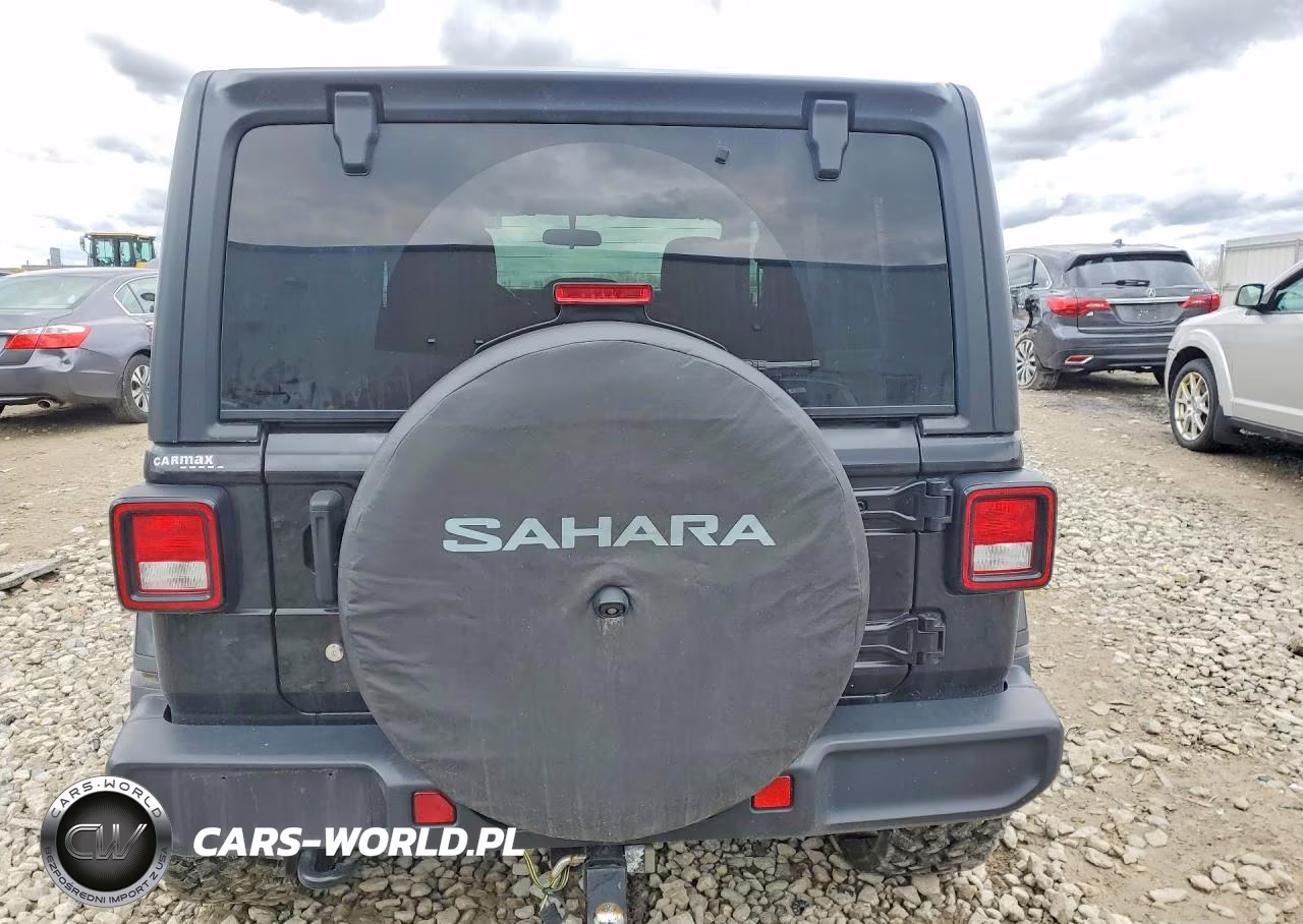 2019 Jeep Wrangler Unlimited Sahara VIN:1C4HJXEG9KW501693 - 6