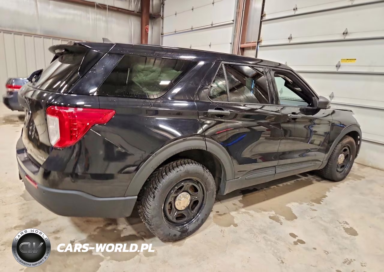 2022 Ford Explorer Police Interceptor VIN:1FM5K8ABXNGA08440 - 3