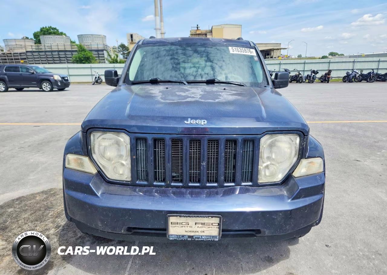 2008 Jeep Liberty Sport VIN:1J8GP28KX8W245787 - 5