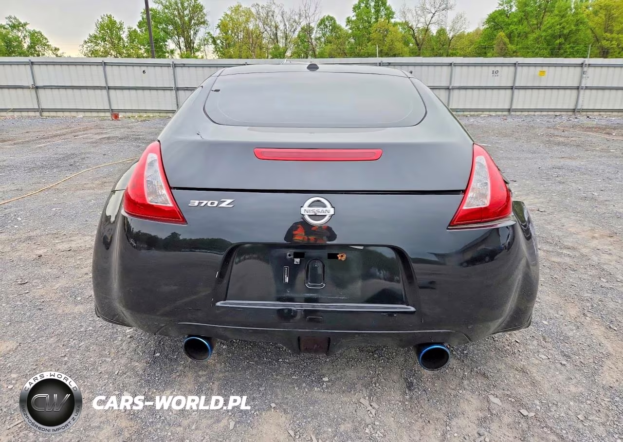 2009 Nissan 370Z Base VIN:JN1AZ44E49M402975 - 6