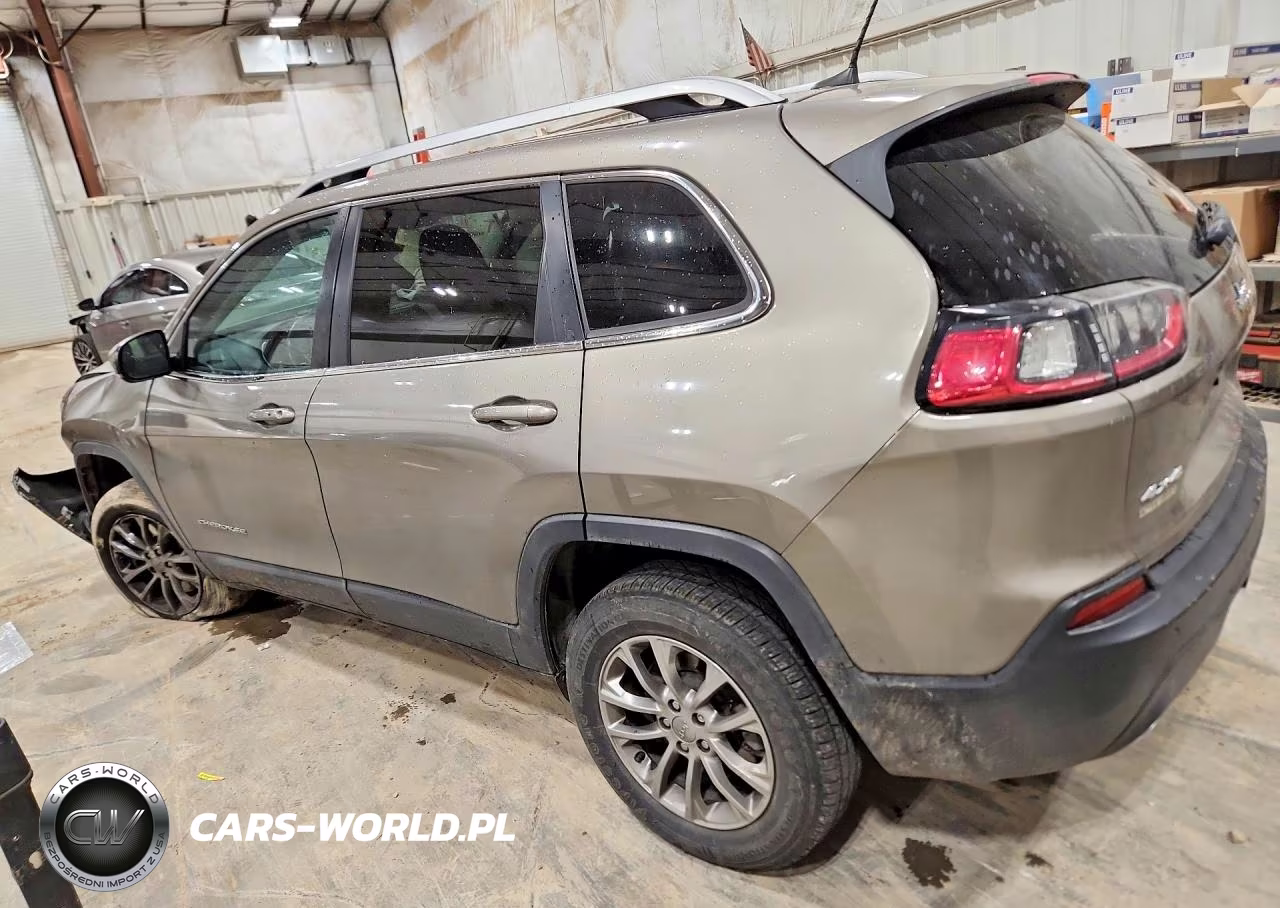 2019 Jeep Cherokee Latitude Plus VIN:1C4PJMLX3KD287910 - 2