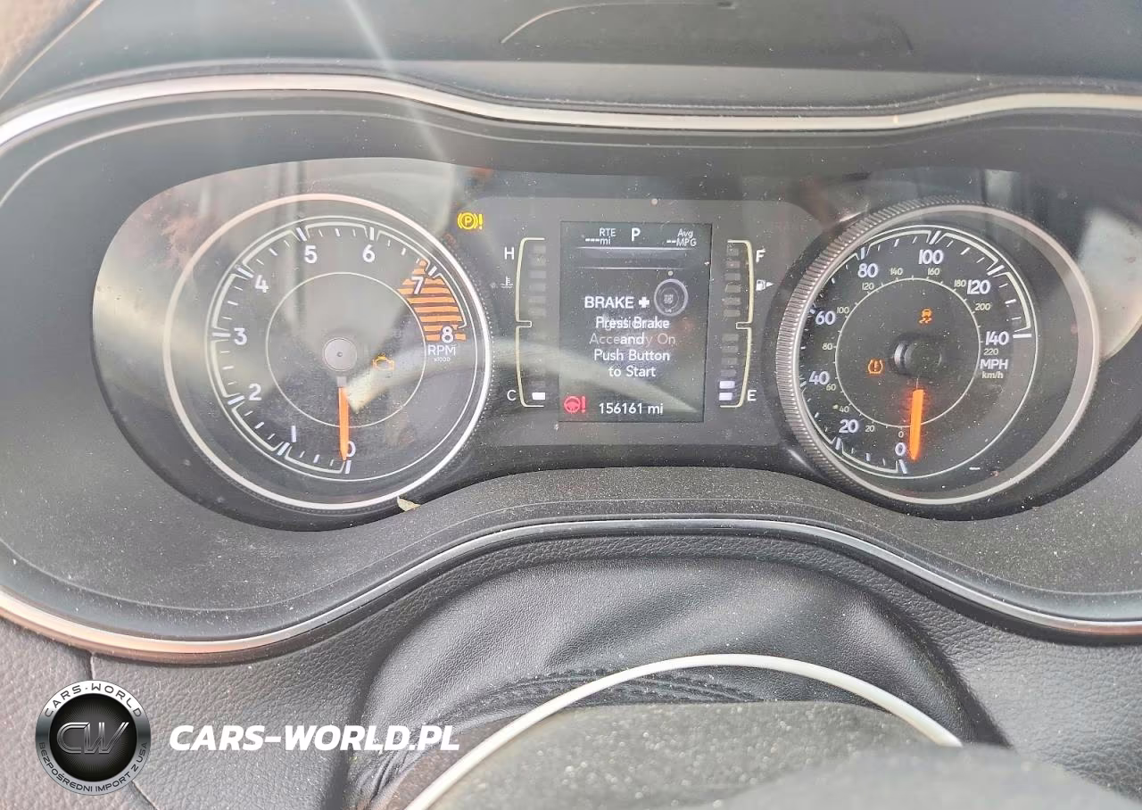 2019 Jeep Cherokee Latitude Plus VIN:1C4PJMLX3KD287910 - 9