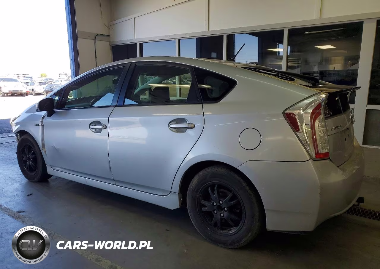 2014 Toyota Prius One VIN:JTDKN3DUXE1781555 - 2