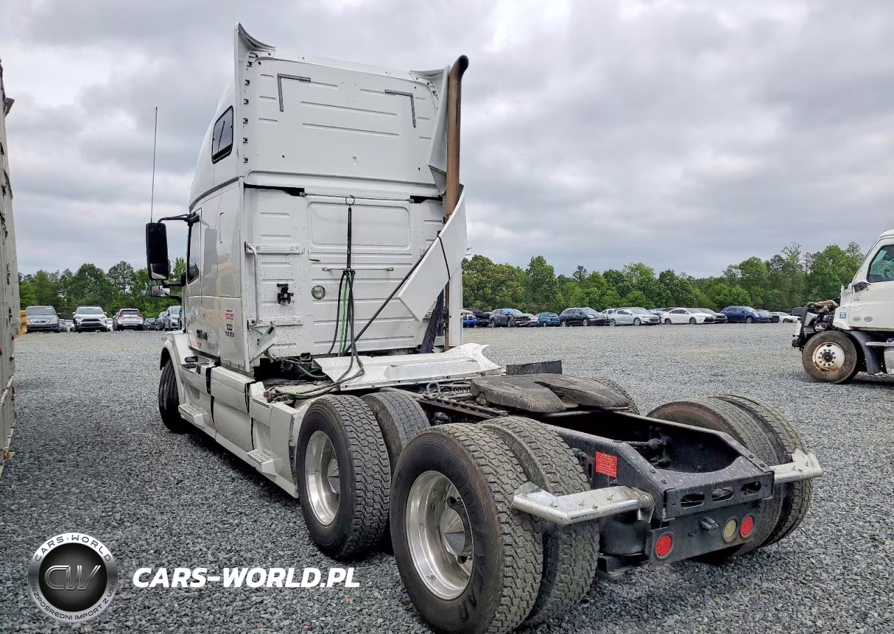 2015 Volvo Vnl Semi Truck VIN:4V4NC9EG9FN182790 - 3