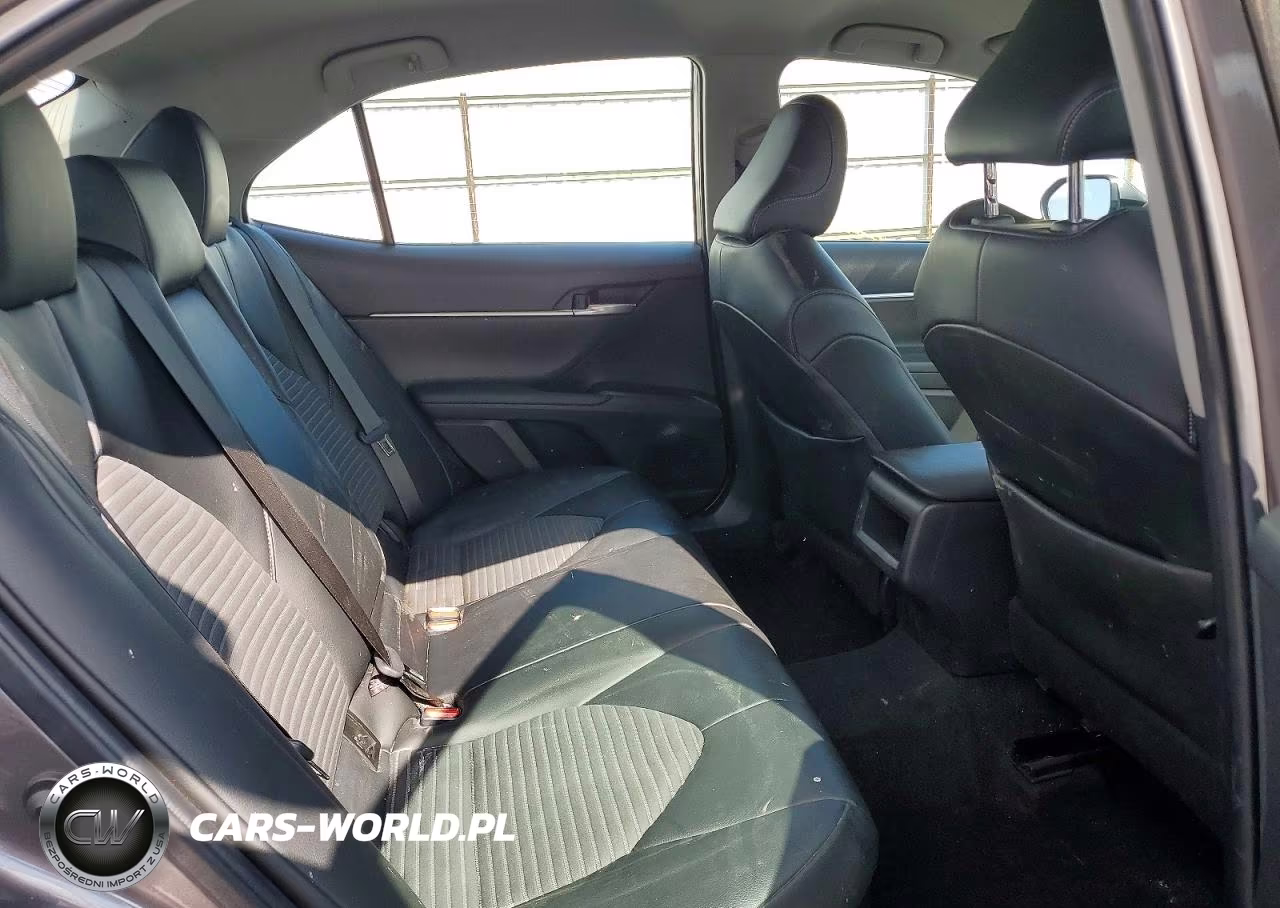 2021 Toyota Camry Se VIN:4T1G31AK0MU561997 - 10