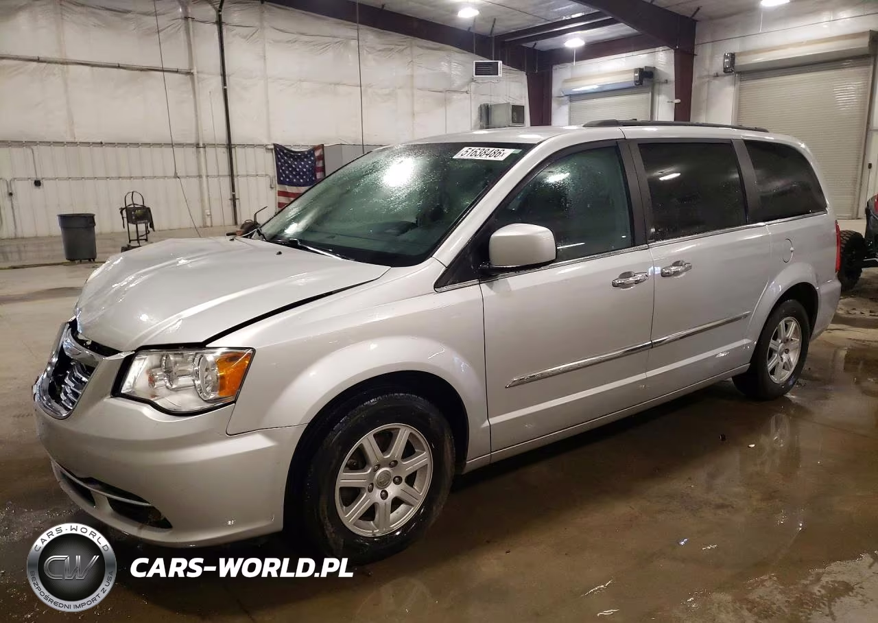 2012 Chrysler Town & Country Touring