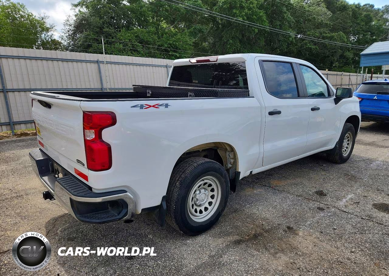 2023 Chevrolet Silverado K1500 VIN:1GCPDAEKXPZ202840 - 3