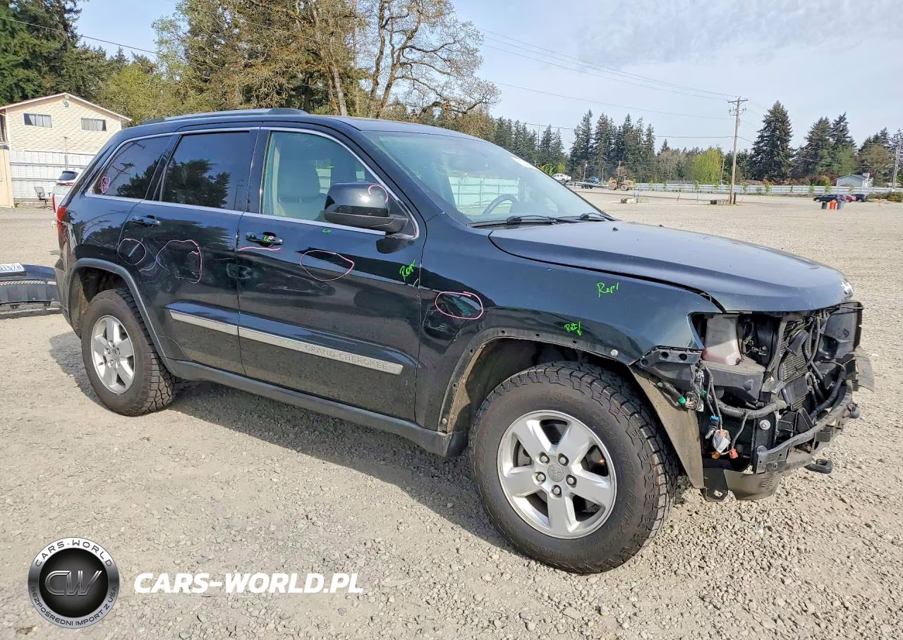 2013 Jeep Grand Cherokee Laredo VIN:1C4RJFAG9DC619428 - 4