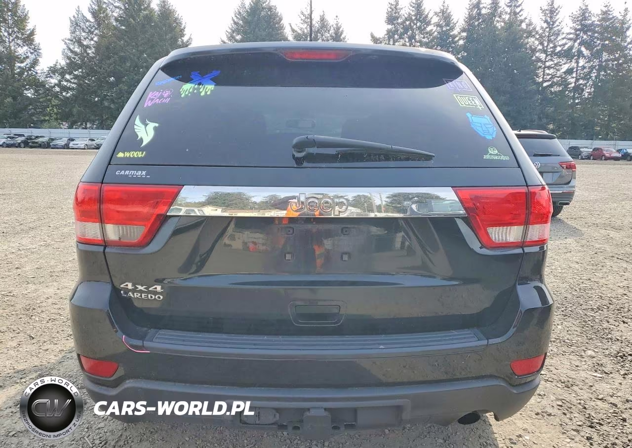 2013 Jeep Grand Cherokee Laredo VIN:1C4RJFAG9DC619428 - 6