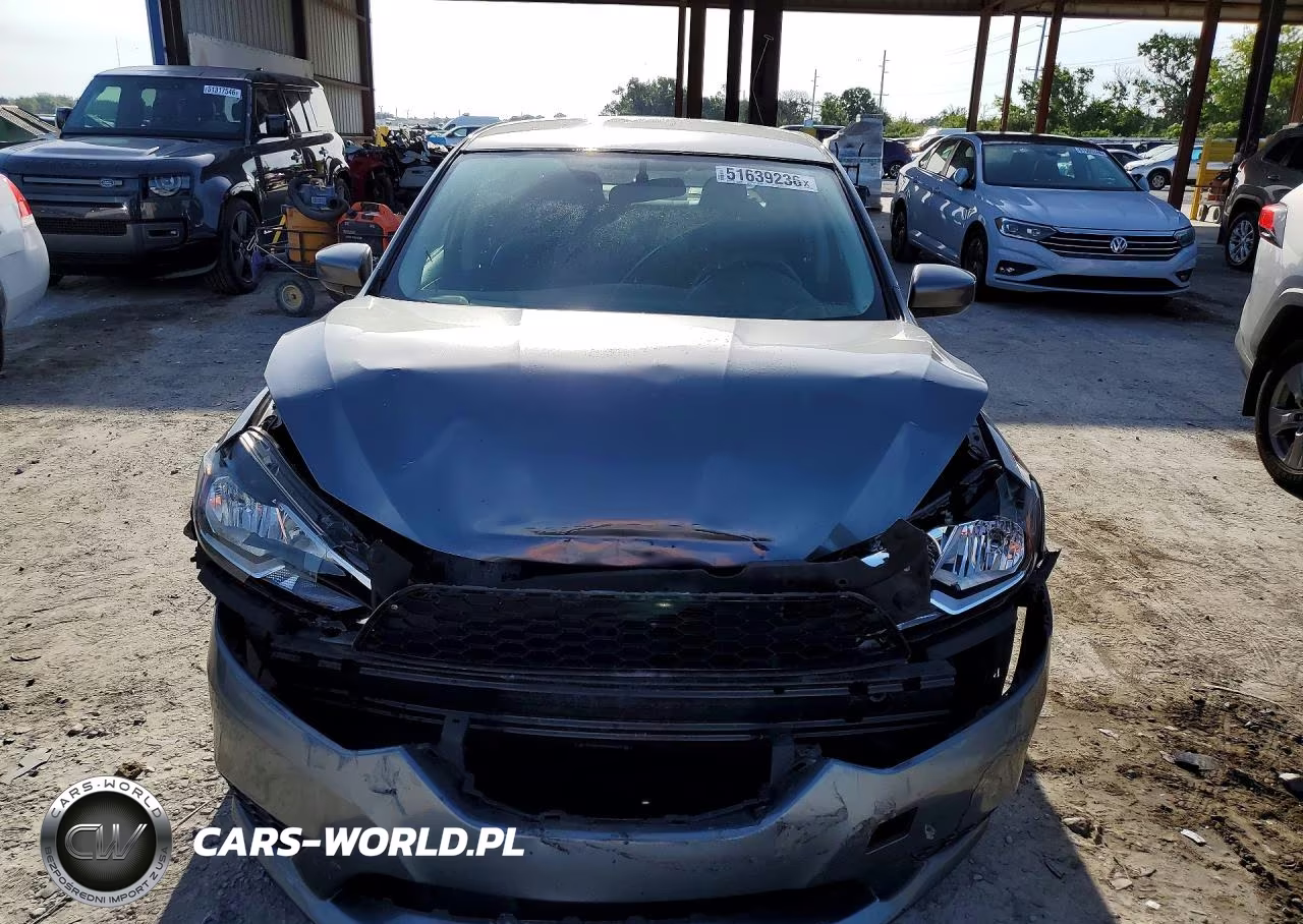 2016 Nissan Sentra S VIN:3N1AB7AP9GY271967 - 5
