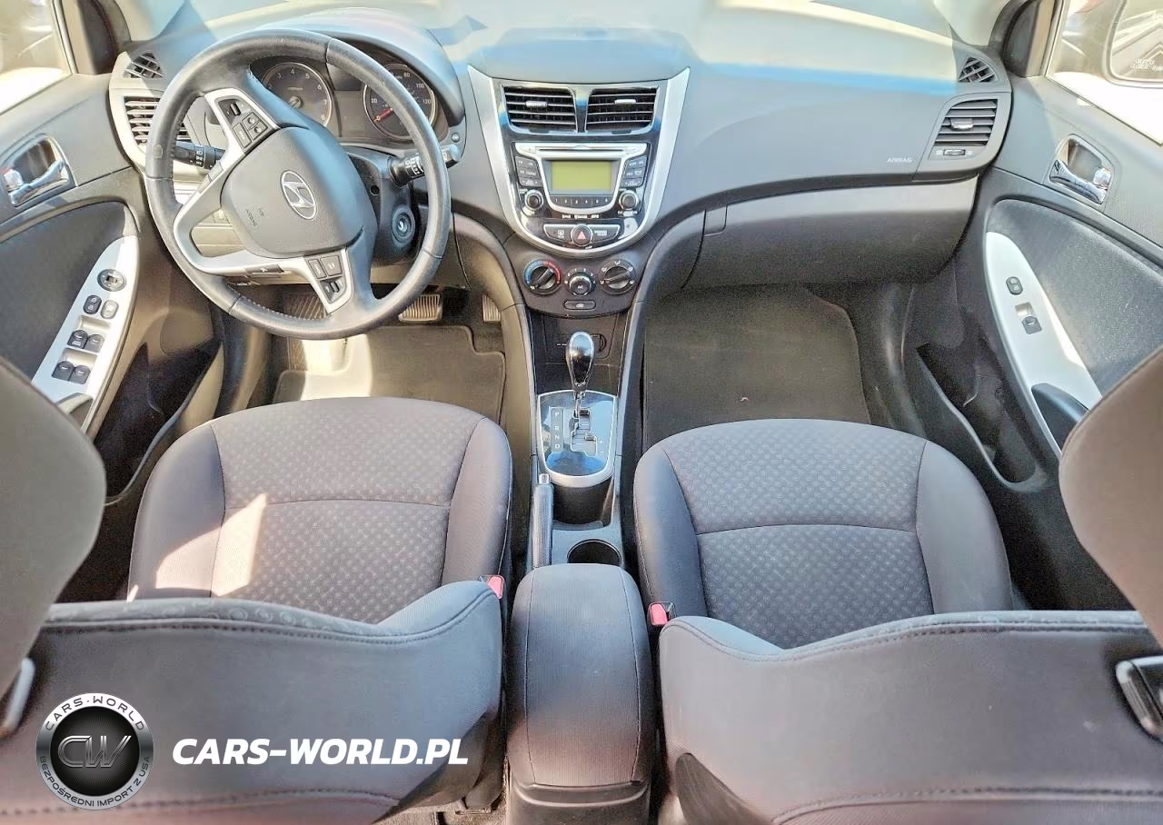 2012 Hyundai Accent Gls VIN:KMHCU5AEXDU061424 - 8