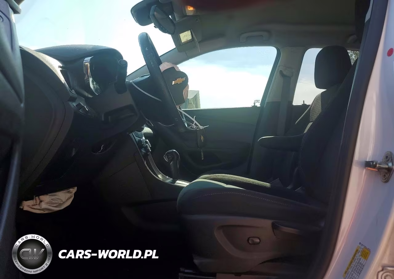 2020 Chevrolet Trax Ls VIN:3GNCJKSB3LL297221 - 7