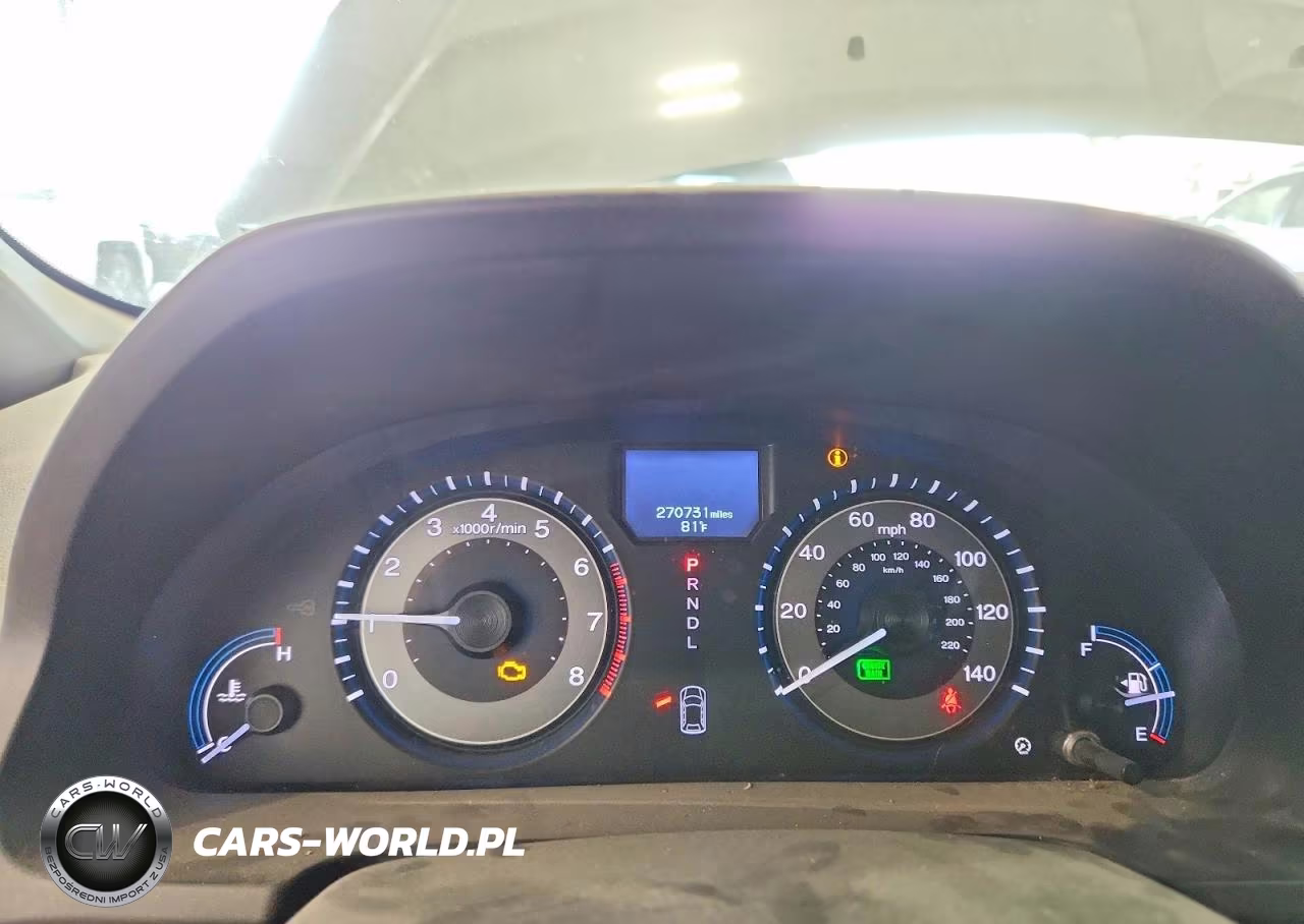 2011 Honda Odyssey Touring VIN:5FNRL5H96BB038075 - 9